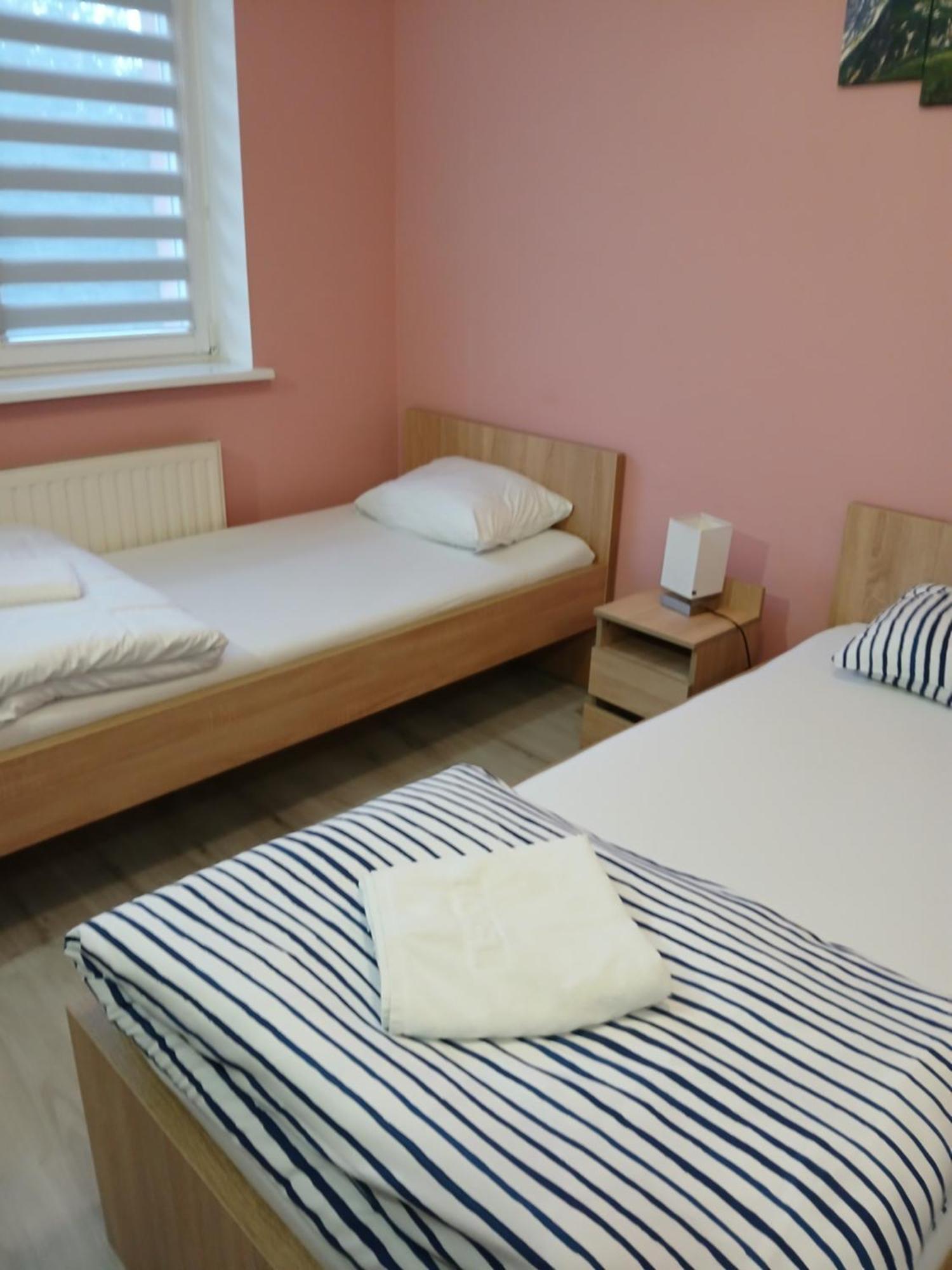 Dom Brama Mazur Bed & Breakfast Ostroda Exterior photo
