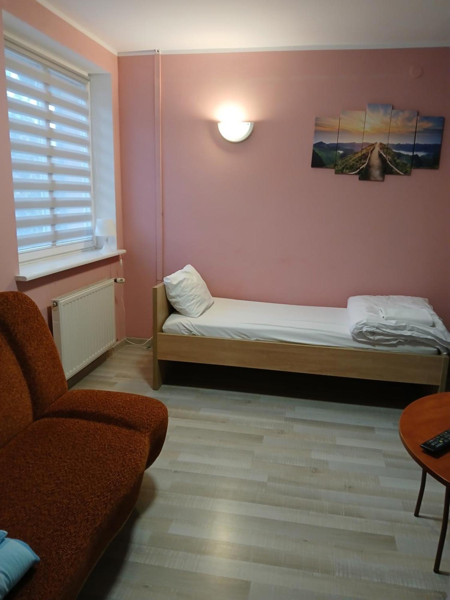 Dom Brama Mazur Bed & Breakfast Ostroda Exterior photo